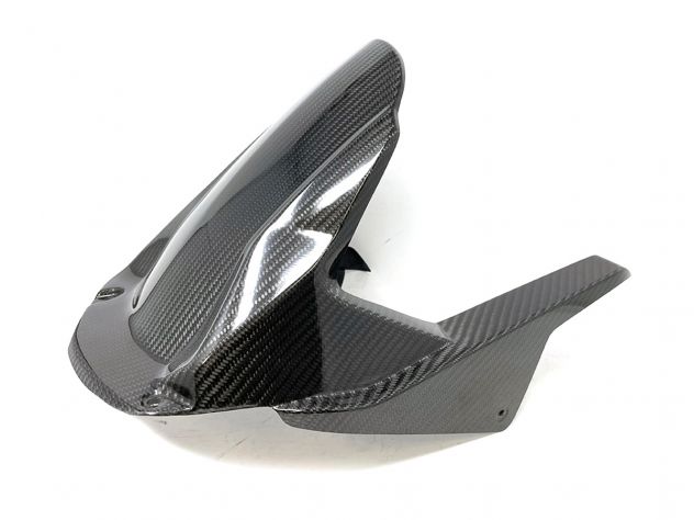 EXTREME COMPONENTS CARBON REAR FENDER...